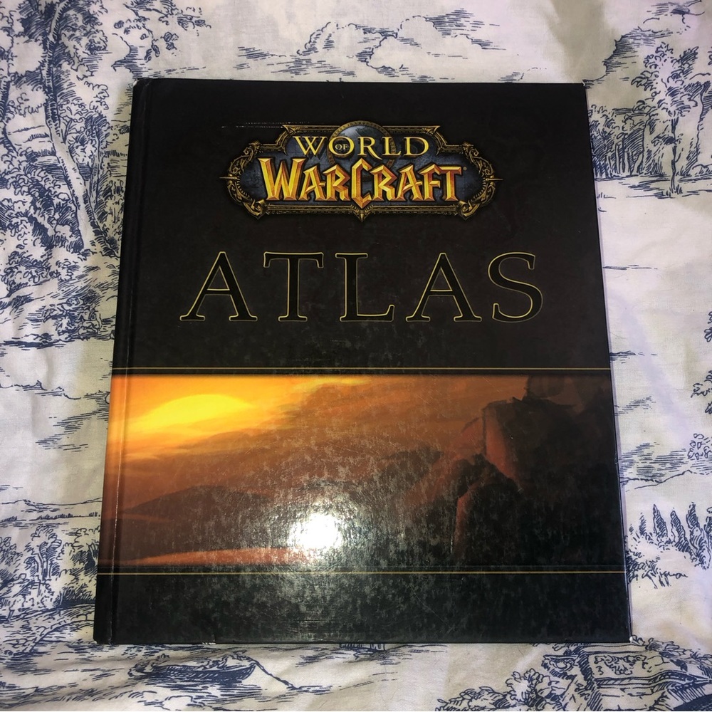 World of Warcraft WOW Atlas HB Book Strategy World Guide Video Game Blizzard.